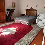 La Barbes Appartement