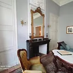 La Barbes Appartement